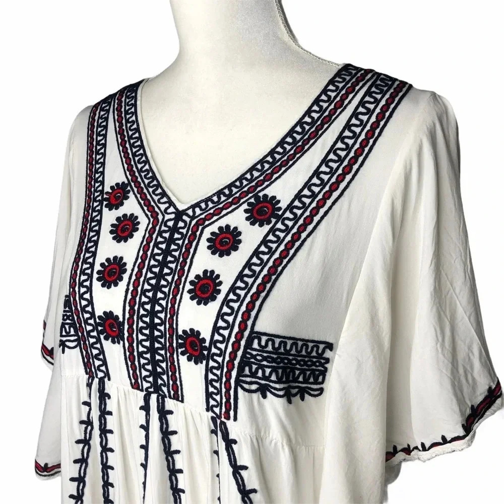 ALTAR’D STATE Embroidered Bohemian Flare Sleeve Flowy Folk Blouse